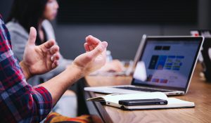 Social Media Customer Engagement Timing
