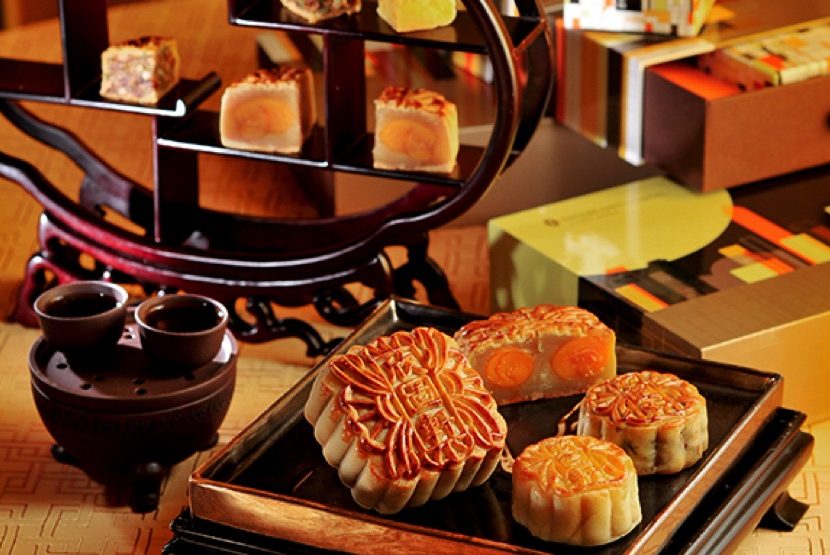 An award-winning table presentation of Chinese desserts. An award-winning table presentation of Chinese desserts.