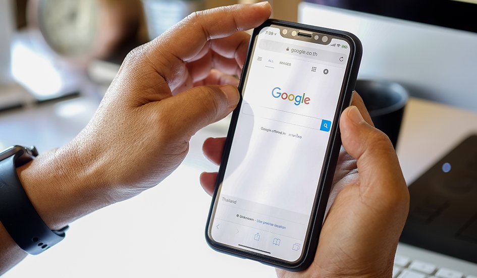 A person engaged in digital marketing is holding a phone displaying Google search results, emphasizing its relevance to SEO in Hong Kong. A person engaged in digital marketing is holding a phone displaying Google search results, emphasizing its relevance to SEO in Hong Kong.