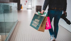 Good Customers experience with shopping bags